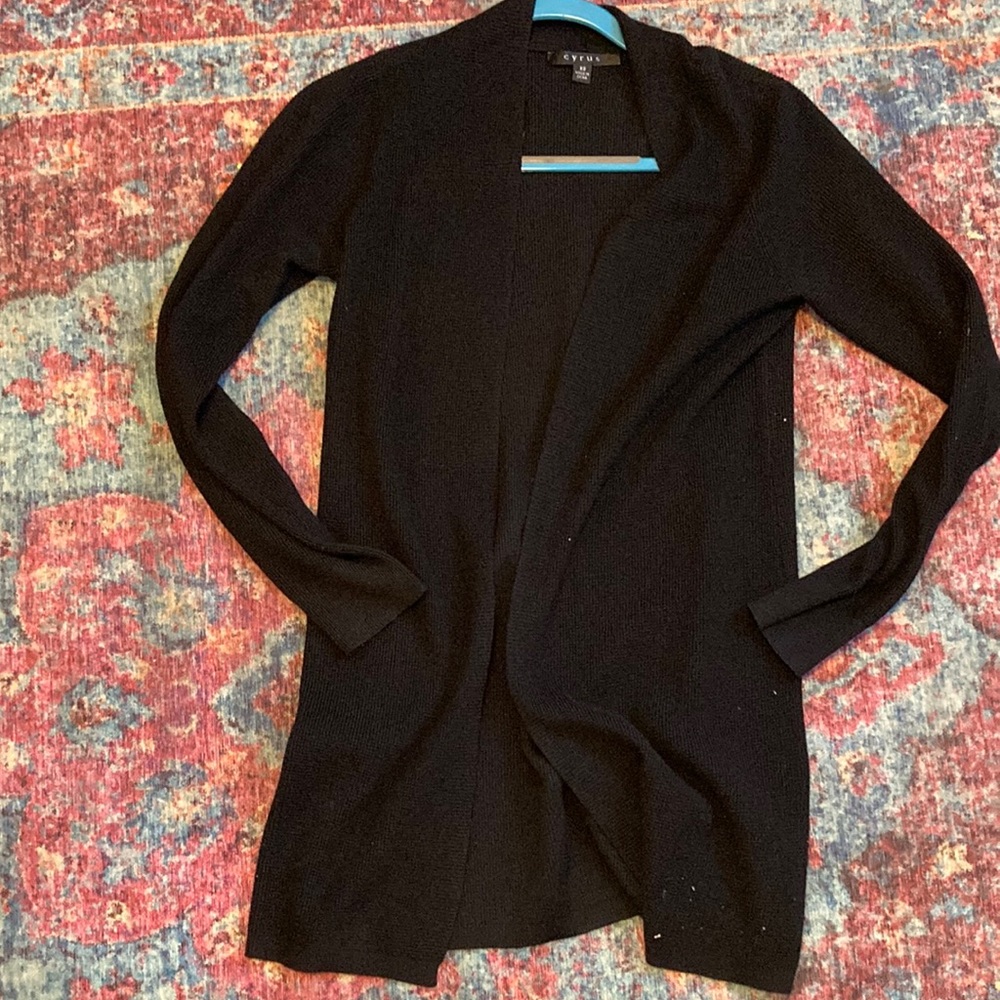 Cyrus long black cardigan